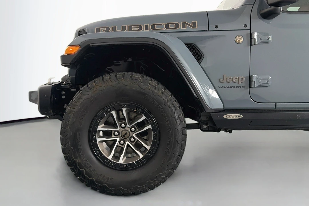 2024 Jeep JL Wrangler Rubicon 392 - Image 10 of 31