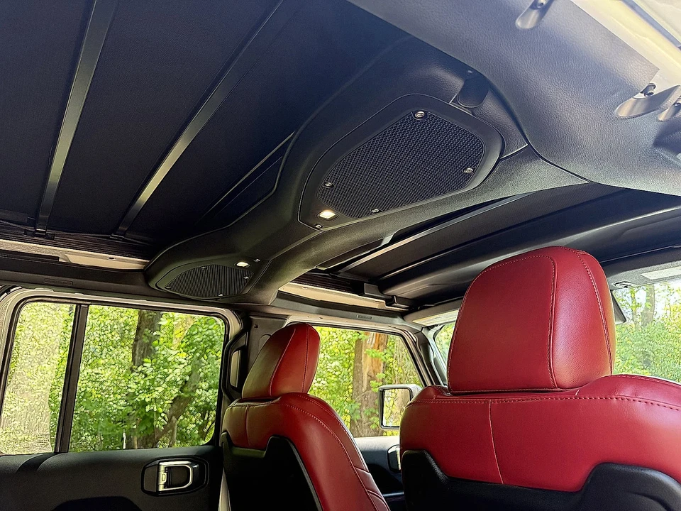 2024 Jeep JL Wrangler - Image 30 of 31