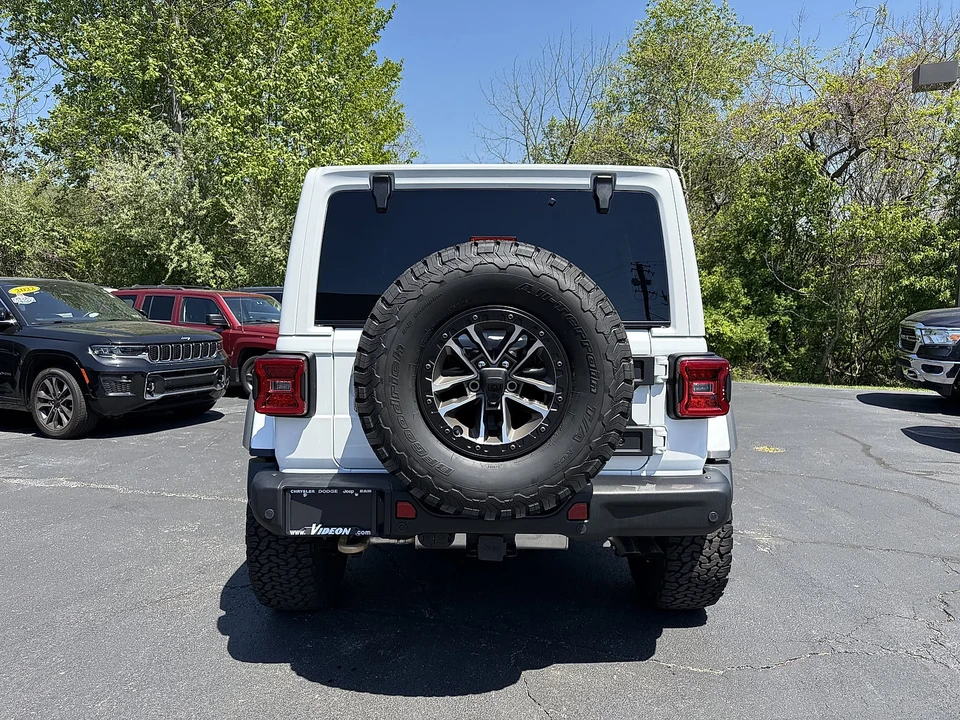 2024 Jeep JL Wrangler - Image 5 of 31