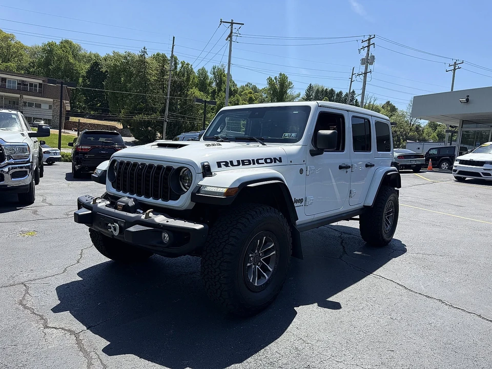 2024 Jeep JL Wrangler - Image 3 of 31
