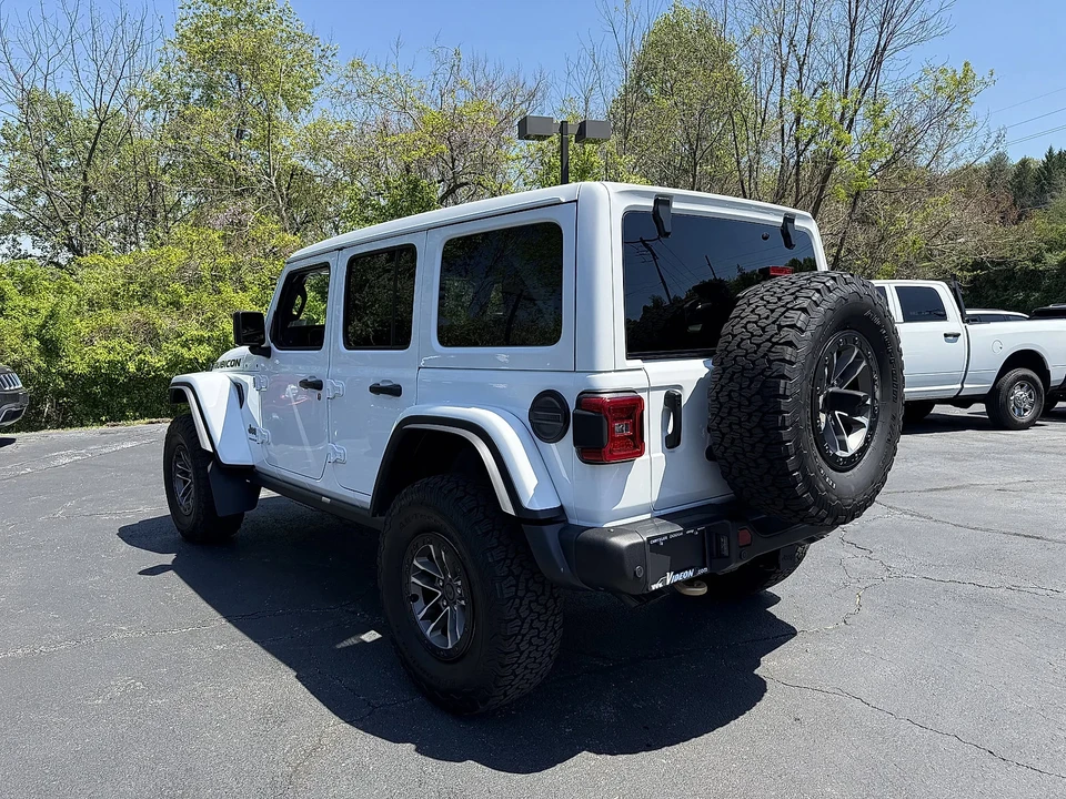 2024 Jeep JL Wrangler - Image 4 of 31
