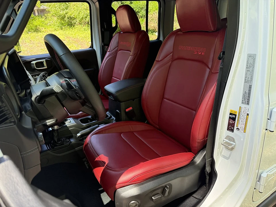 2024 Jeep JL Wrangler - Image 21 of 31