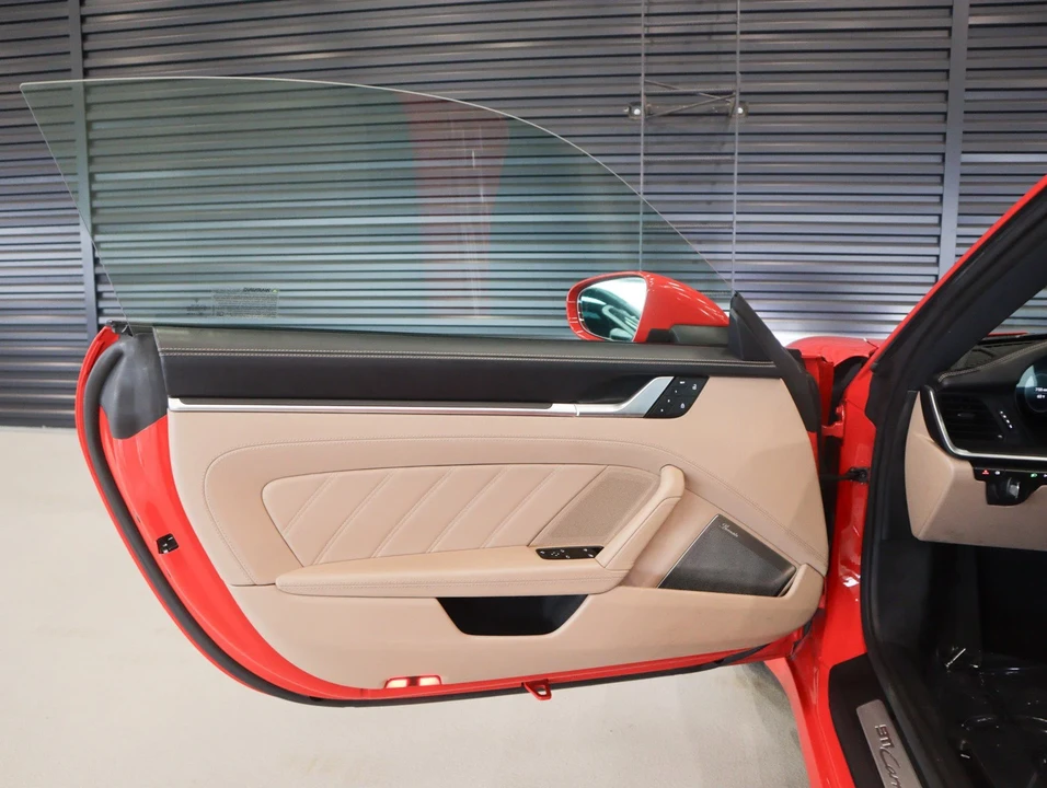 2024 Porsche 992 Carrera 4S - Image 23 of 31