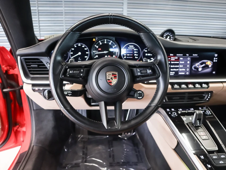 2024 Porsche 992 Carrera 4S - Image 13 of 31