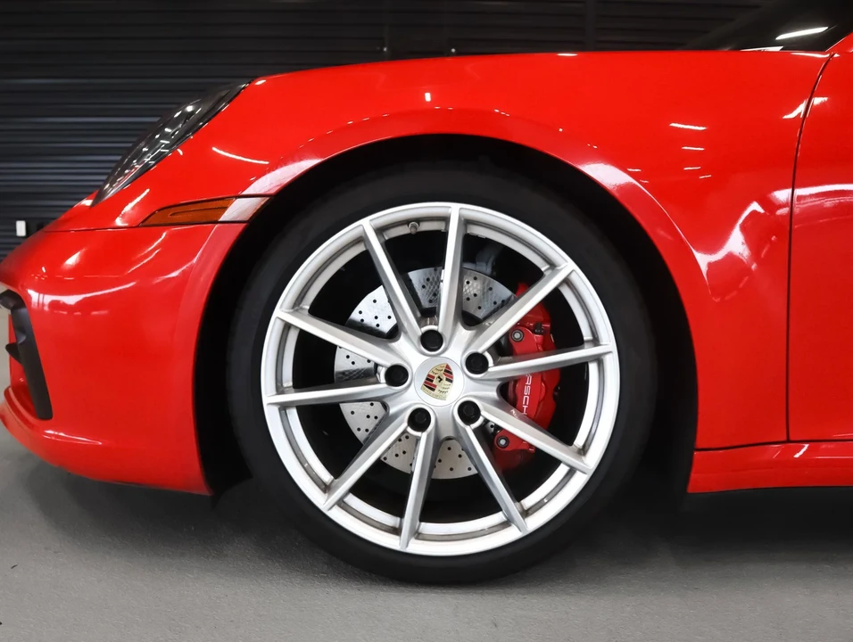 2024 Porsche 992 Carrera 4S - Image 27 of 31