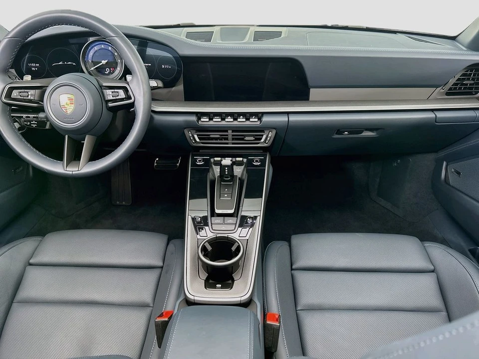 2024 Porsche 992 Carrera - Image 15 of 31
