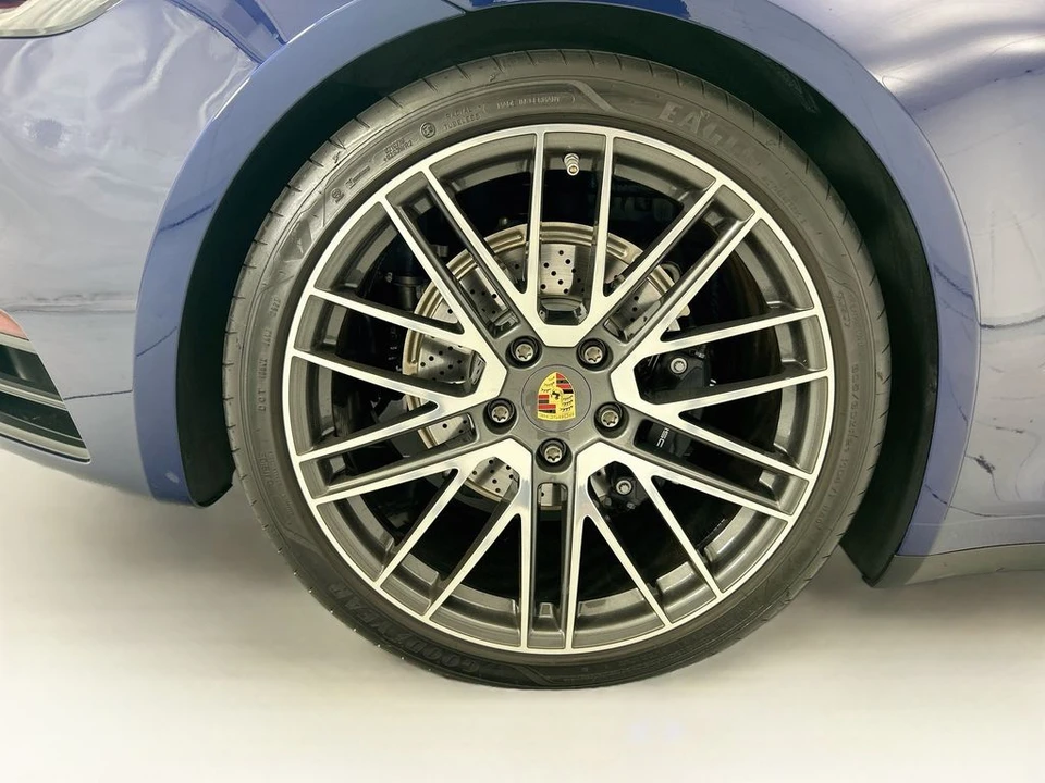 2024 Porsche 992 Carrera - Image 30 of 31
