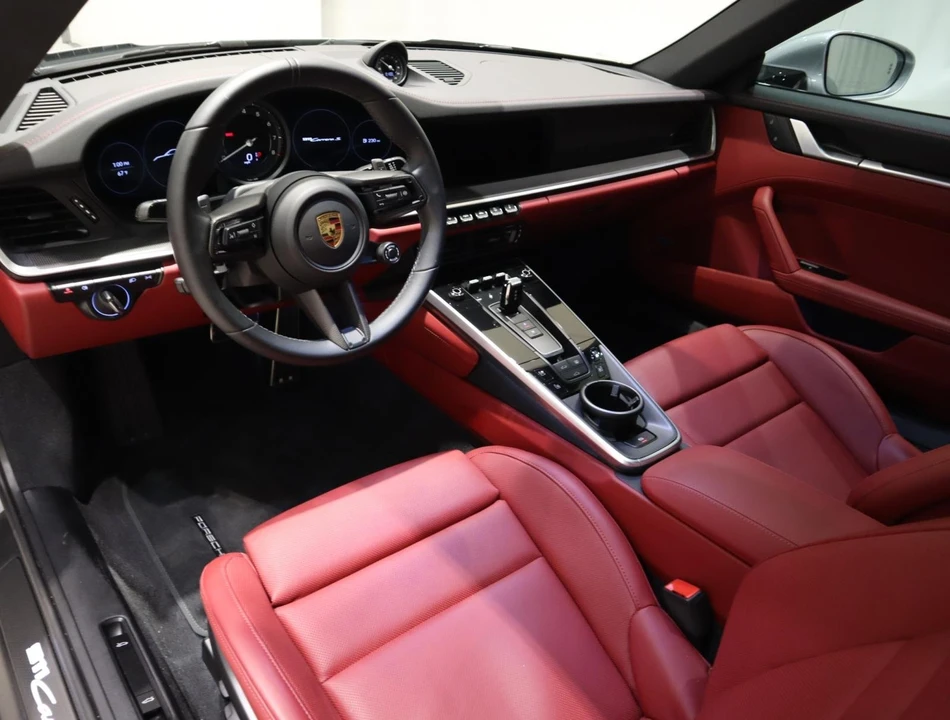2024 Porsche 992 Carrera S - Image 16 of 31