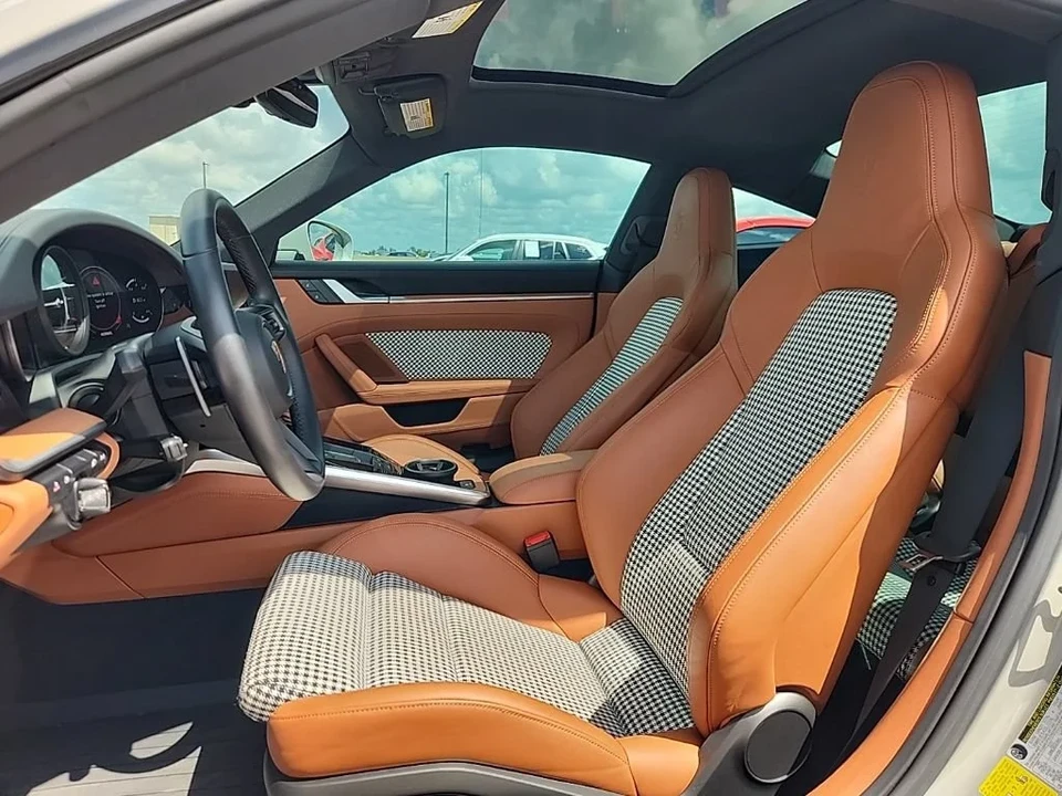 2024 Porsche 992 Carrera S - Image 2 of 8