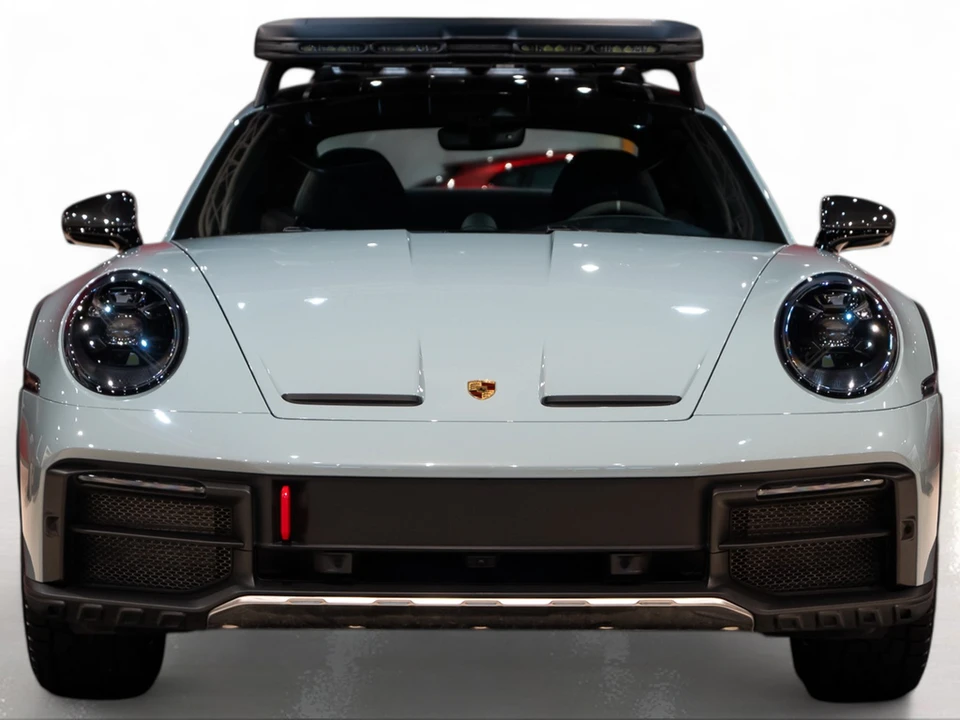 2024 Porsche 992 Dakar - Image 7 of 31