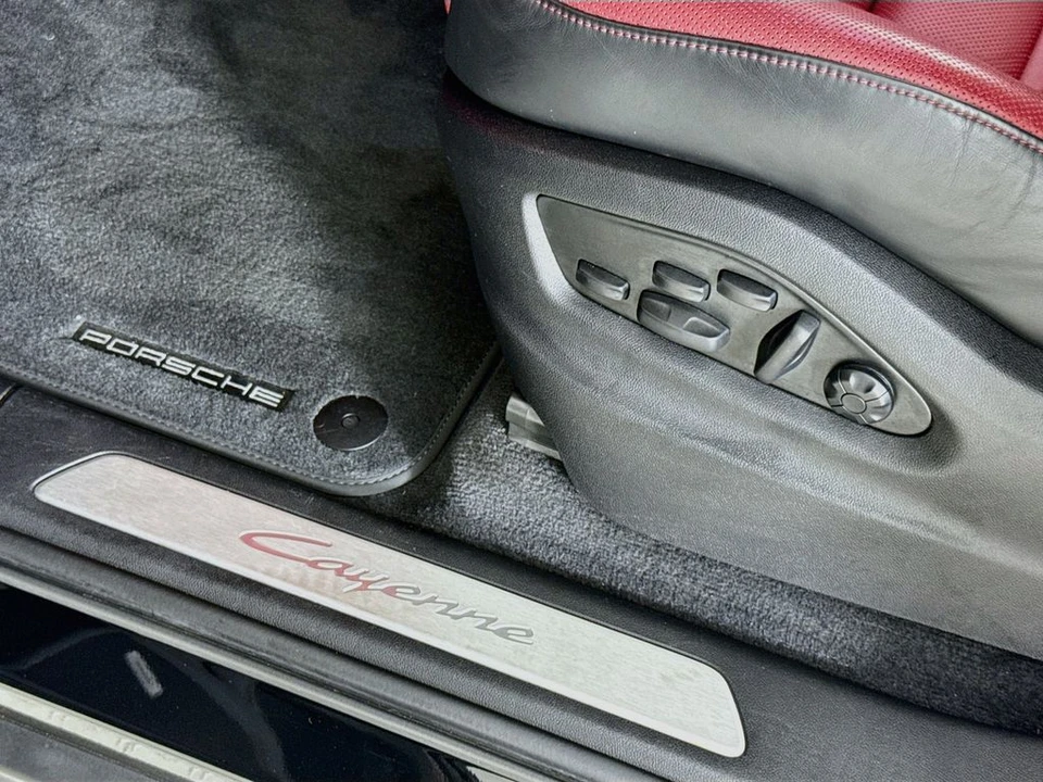 2024 Porsche 9Y0/9Y3 Cayenne - Image 17 of 31