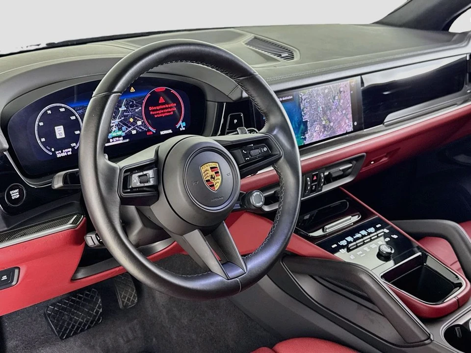 2024 Porsche 9Y0/9Y3 Cayenne - Image 23 of 31