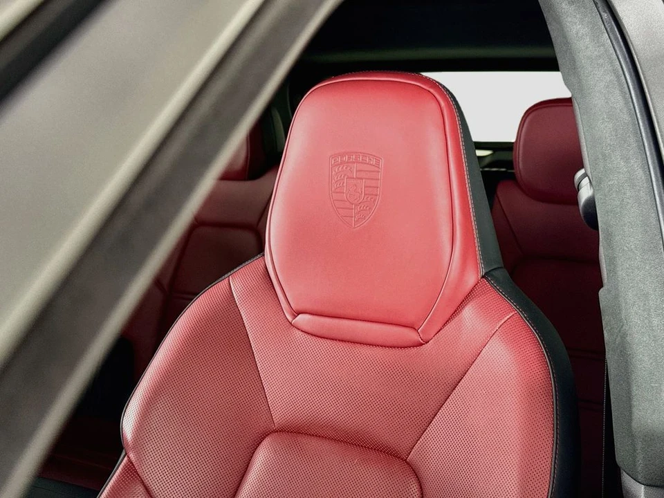2024 Porsche 9Y0/9Y3 Cayenne - Image 28 of 31