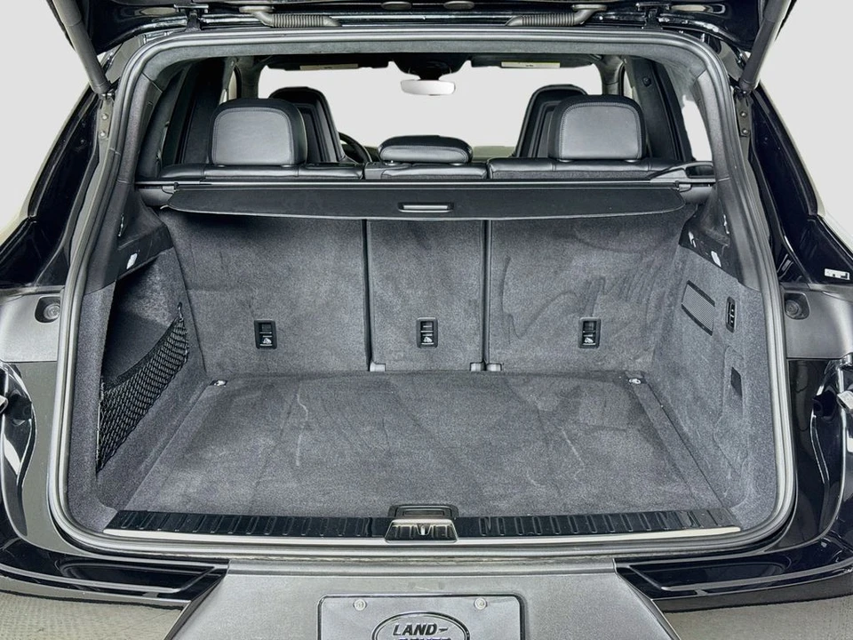 2024 Porsche 9Y0/9Y3 Cayenne - Image 29 of 31