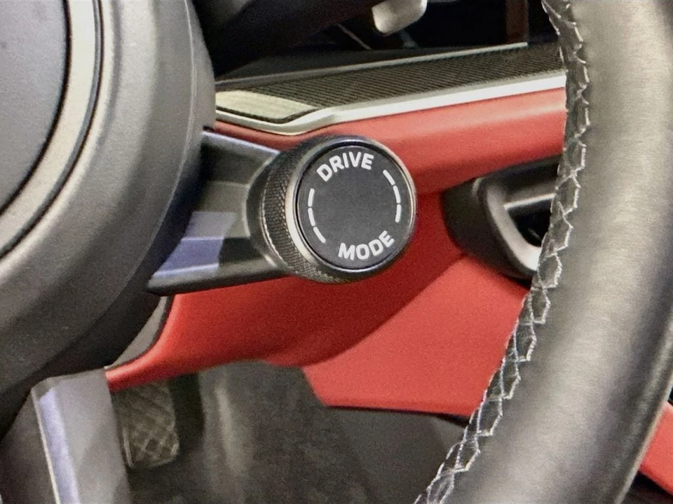 2024 Porsche 9Y0/9Y3 Cayenne - Image 19 of 31