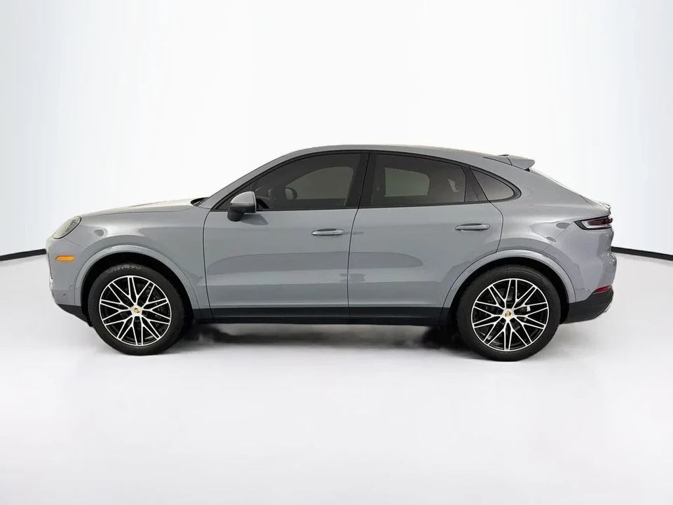 2024 Porsche 9Y0/9Y3 Cayenne Coupe - Image 8 of 31