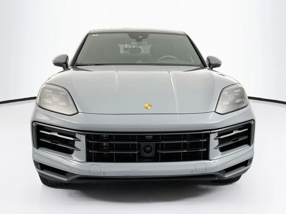 2024 Porsche 9Y0/9Y3 Cayenne Coupe - Image 2 of 31