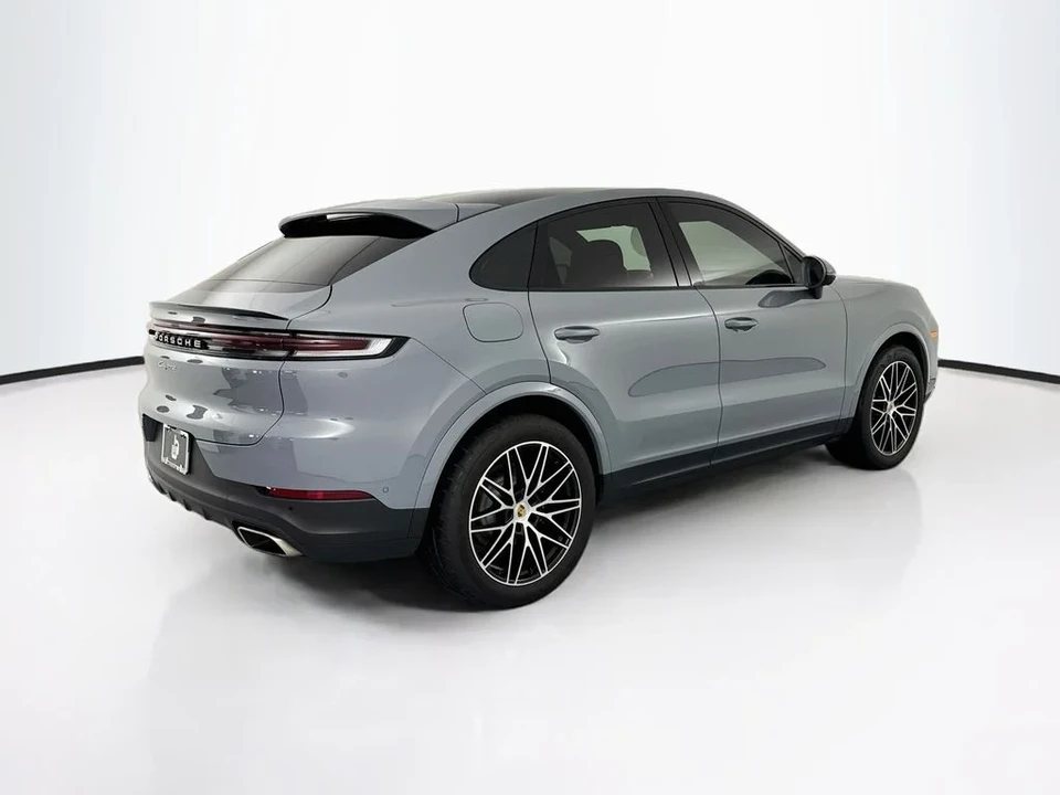 2024 Porsche 9Y0/9Y3 Cayenne Coupe - Image 5 of 31