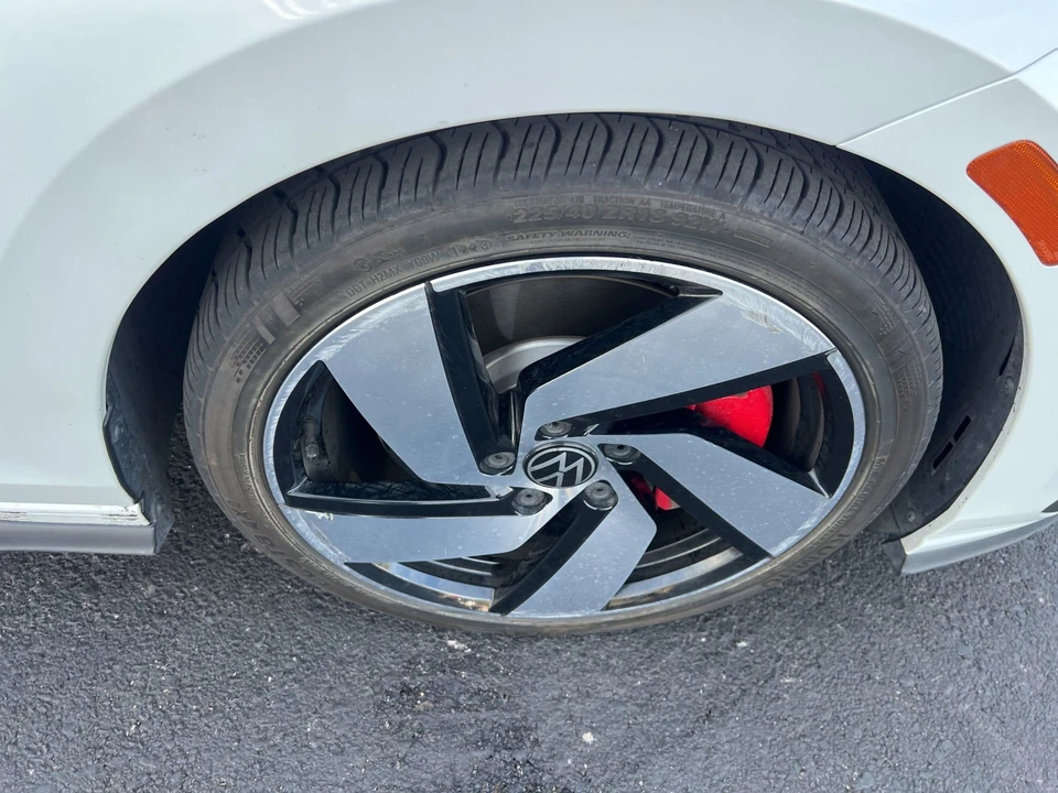 2024 Volkswagen GTI Mk8 - Image 14 of 31