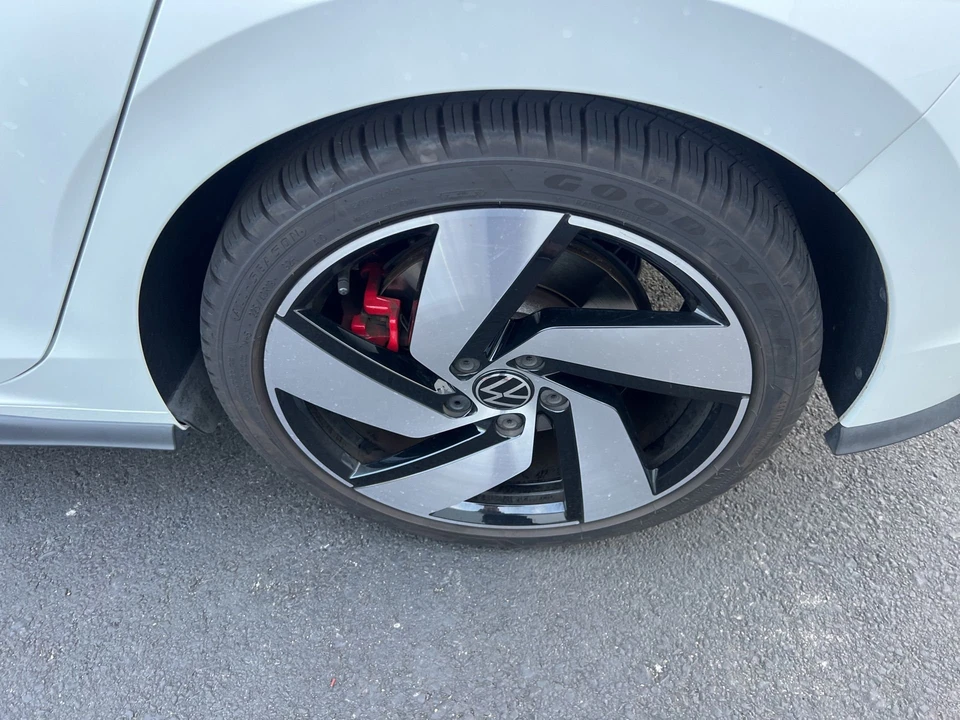 2024 Volkswagen GTI Mk8 - Image 12 of 31