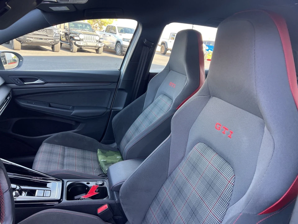 2024 Volkswagen GTI Mk8 - Image 28 of 31