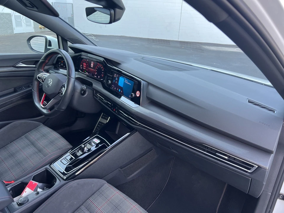 2024 Volkswagen GTI Mk8 - Image 23 of 31