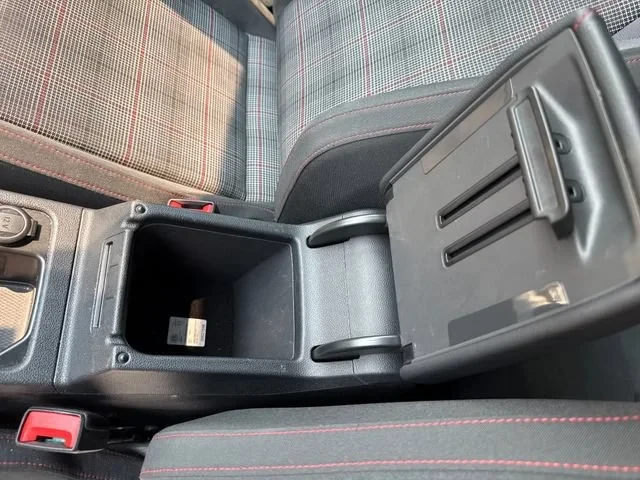 2024 Volkswagen GTI Mk8 - Image 21 of 25