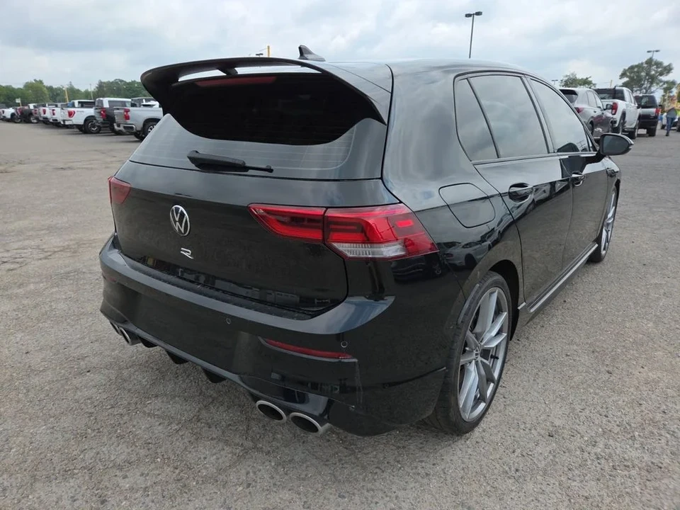 2024 Volkswagen Golf R Mk8 - Image 4 of 4