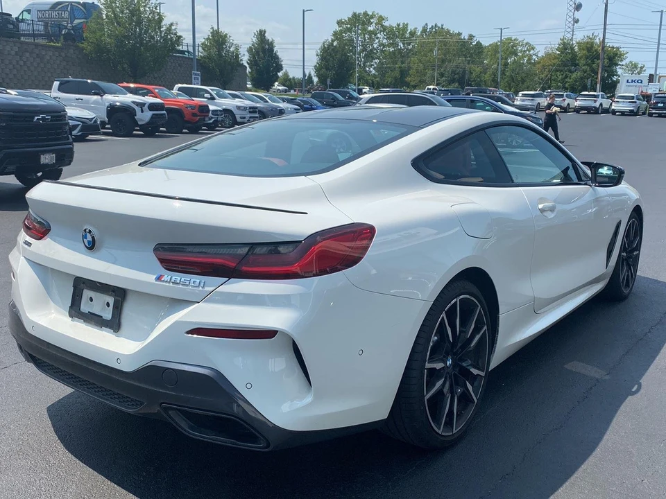 2025 BMW G14/G15/G16 M850i - Image 3 of 22