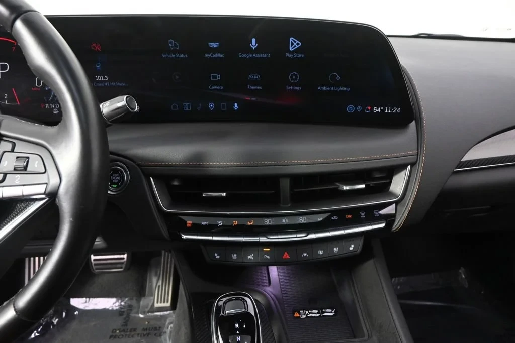 2025 Cadillac CT5-V - Image 29 of 31