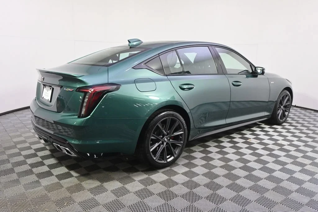 2025 Cadillac CT5-V - Image 7 of 31