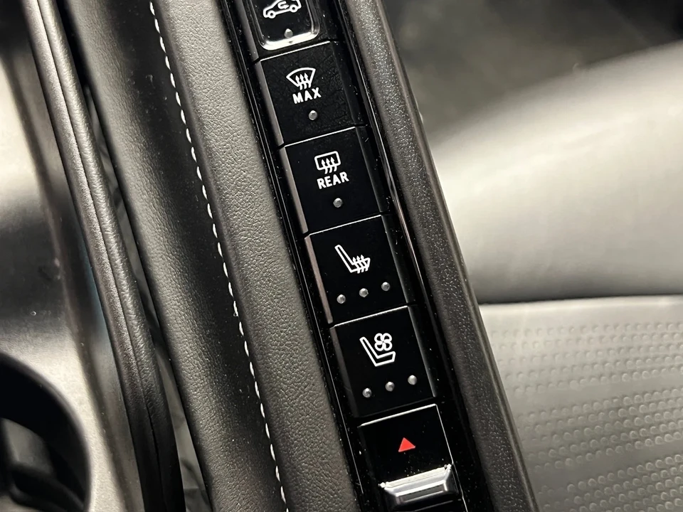 2025 Chevrolet Corvette C8 - Image 22 of 27