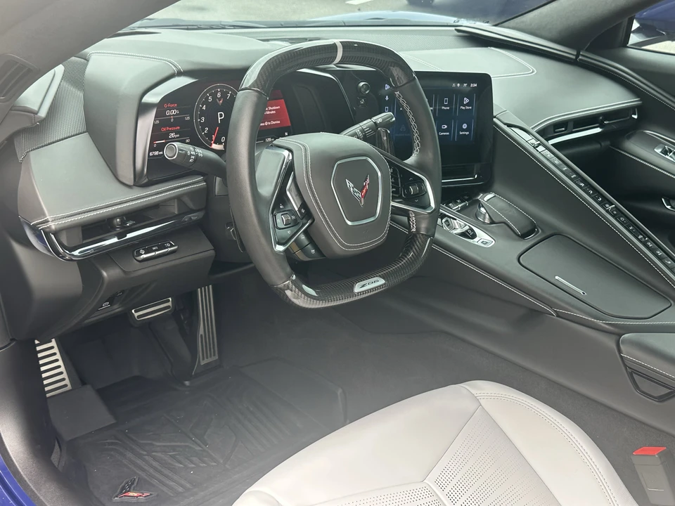 2025 Chevrolet Corvette C8 Z06 - Image 16 of 31