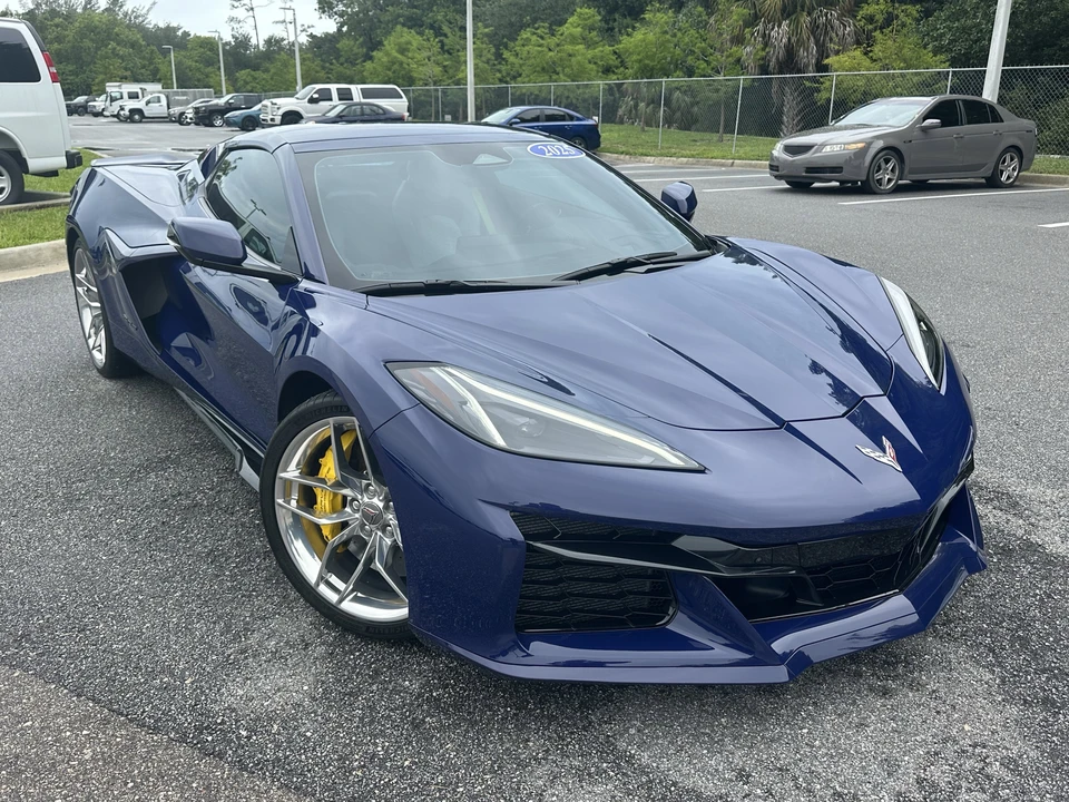 2025 Chevrolet Corvette C8 Z06 - Image 2 of 31