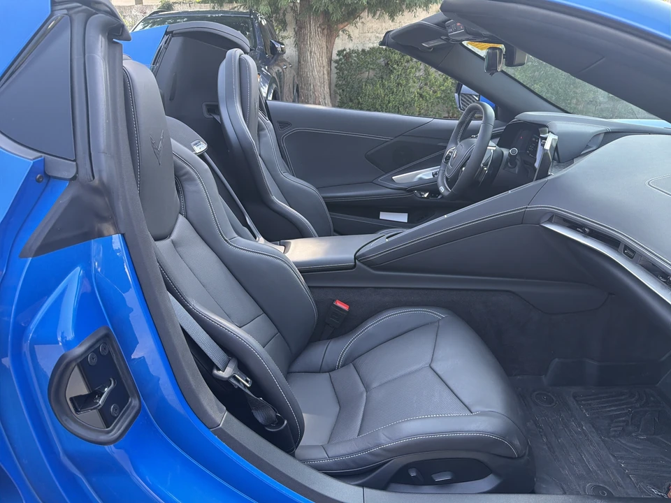 2025 Chevrolet Corvette C8 Z06 - Image 10 of 13