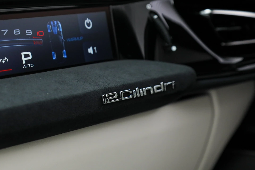 2025 Ferrari 12Cilindri - Image 30 of 31