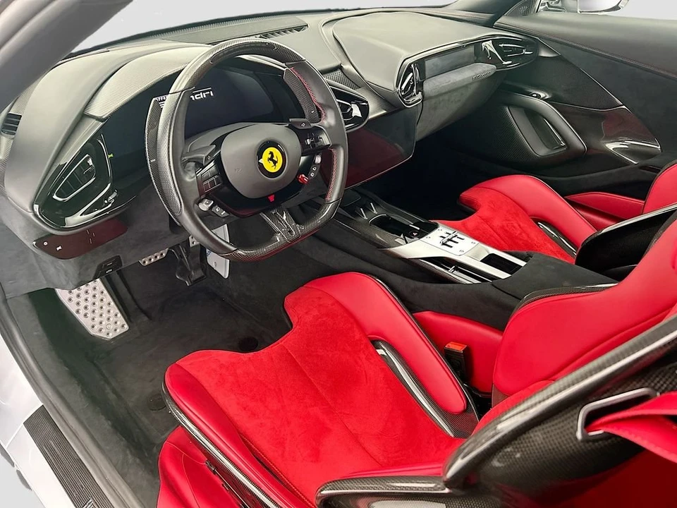 2025 Ferrari 12Cilindri - Image 9 of 30