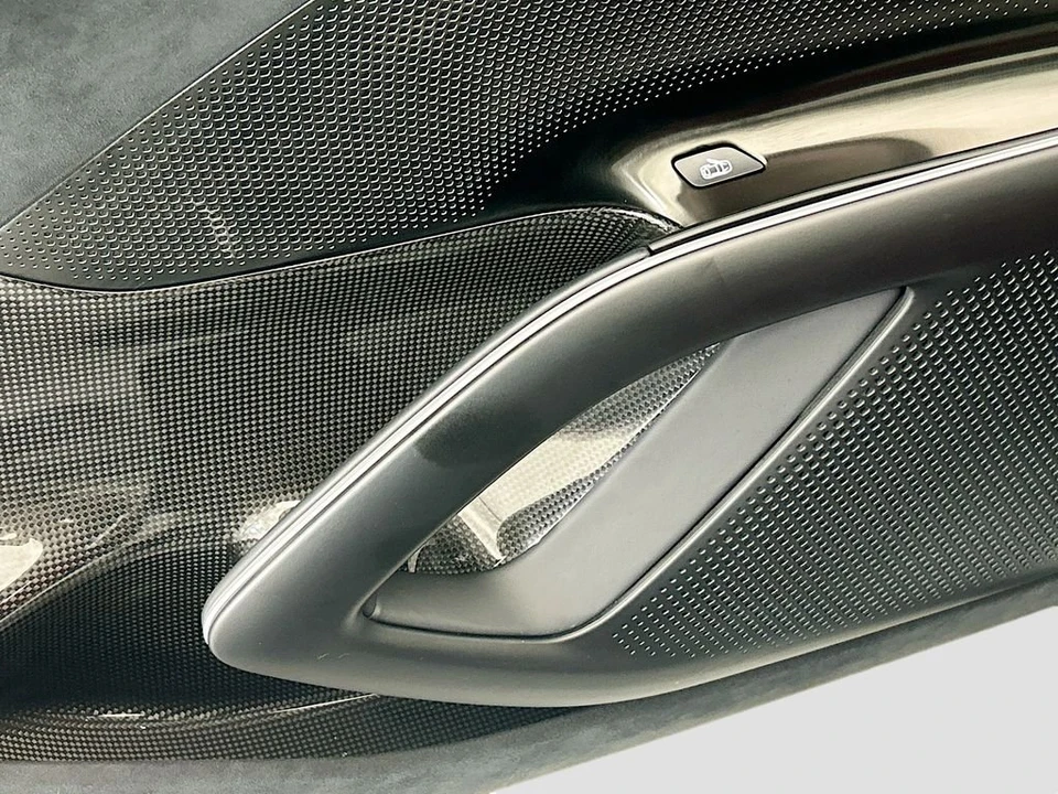 2025 Ferrari 12Cilindri - Image 19 of 30