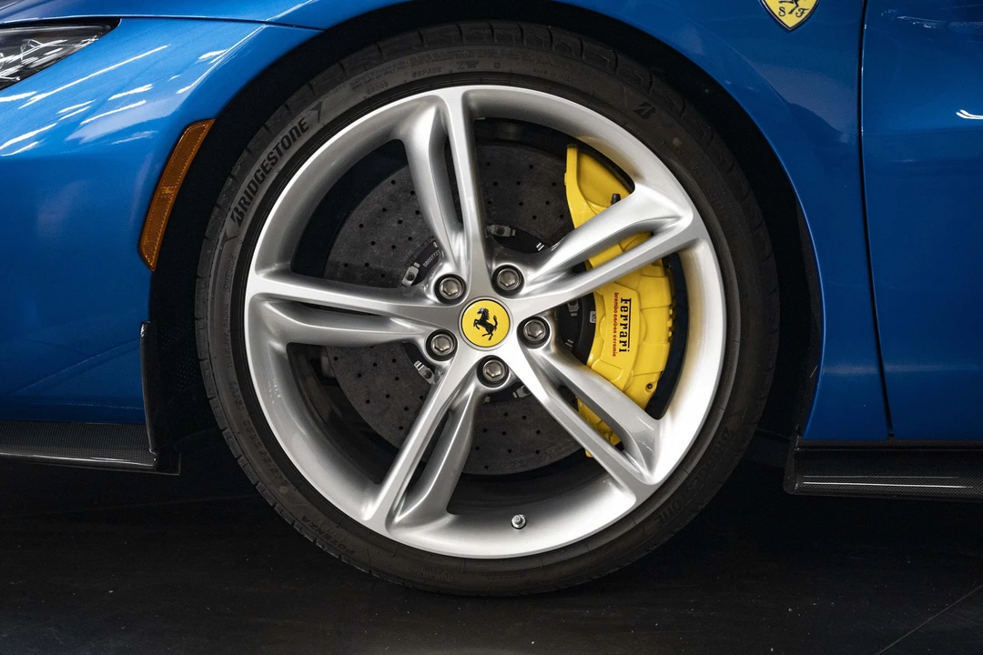 2025 Ferrari 296 GTB - Image 23 of 31