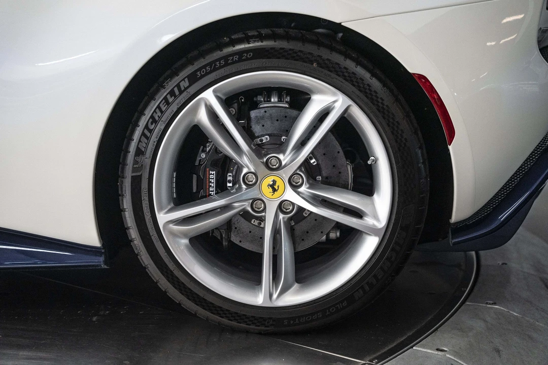2025 Ferrari 296 GTS - Image 29 of 31