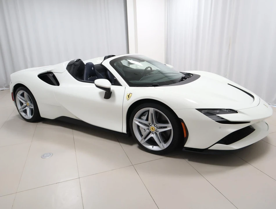 2025 Ferrari SF90 Spider - Image 7 of 31