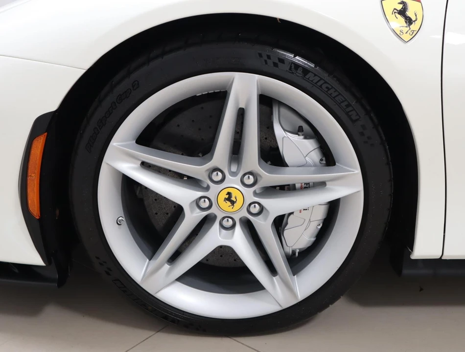 2025 Ferrari SF90 Spider - Image 20 of 31