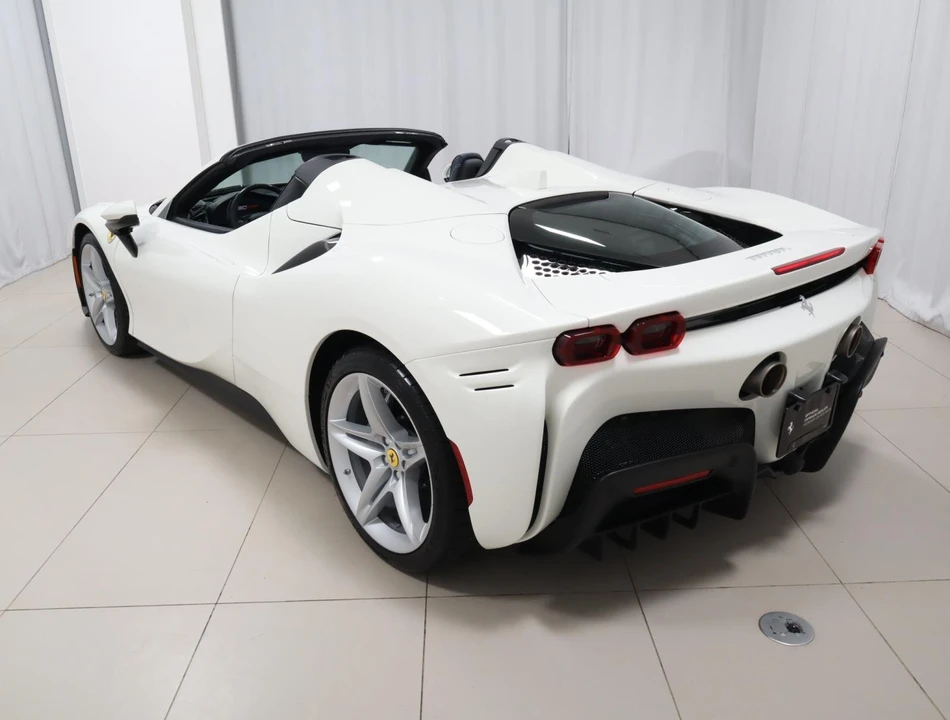 2025 Ferrari SF90 Spider - Image 14 of 31
