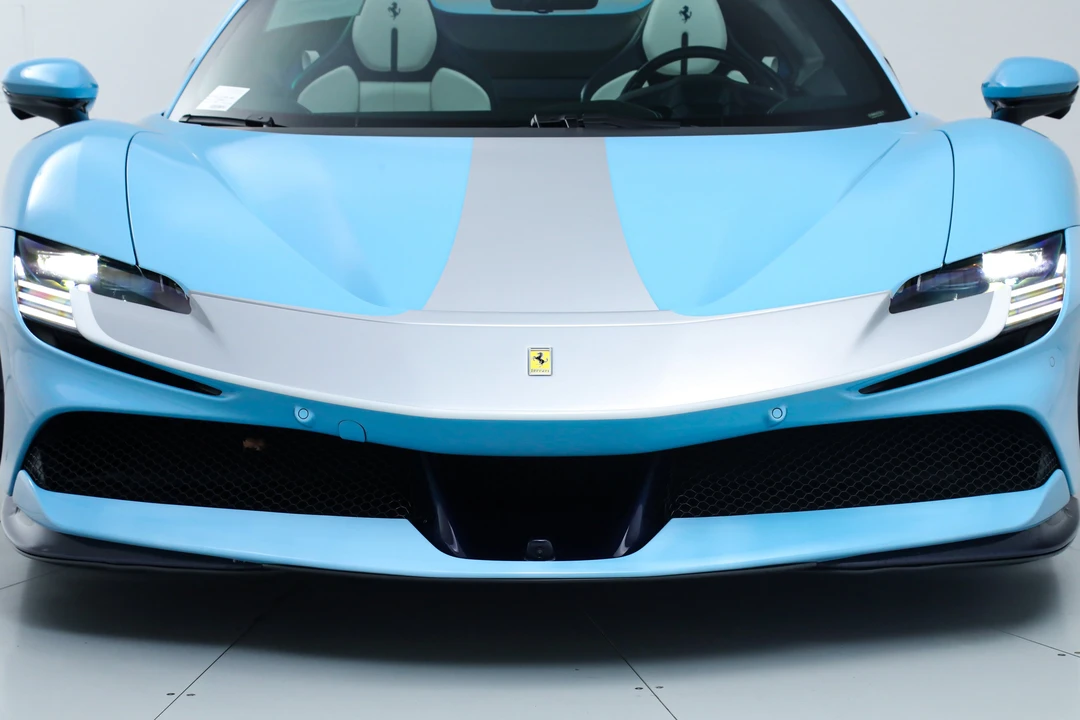 2025 Ferrari SF90 Spider - Image 14 of 31