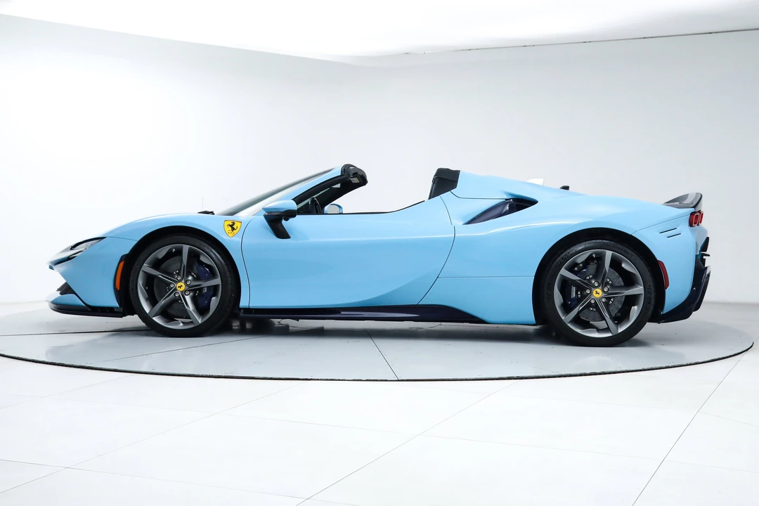 2025 Ferrari SF90 Spider - Image 4 of 31