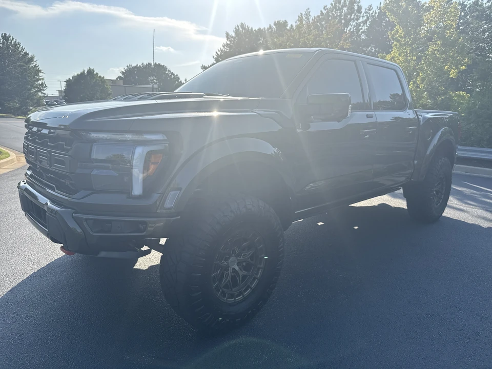 2025 Ford F-150 Raptor 14th Gen - Image 3 of 6