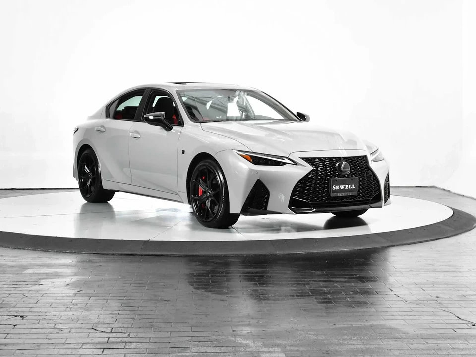 2025 Lexus IS 3rd Gen - Image 9 of 30