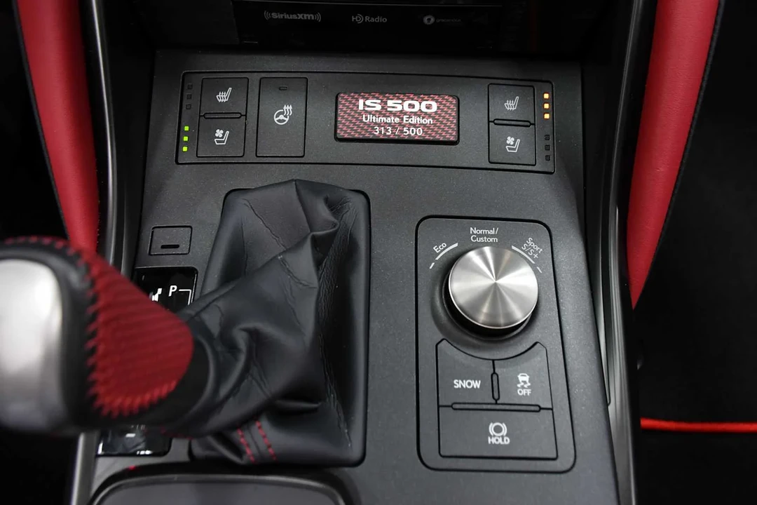 2025 Lexus IS 3rd Gen - Image 26 of 30