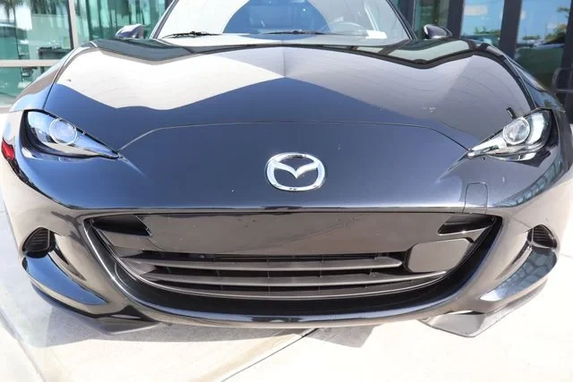 2025 Mazda ND MX-5 Miata - Image 10 of 31