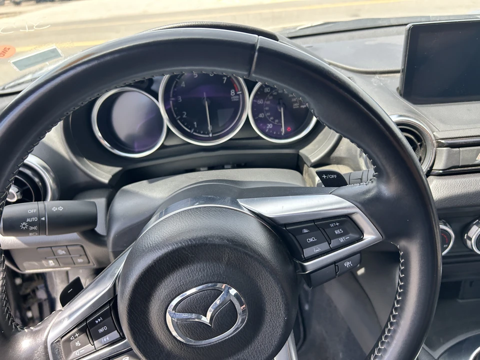 2025 Mazda ND MX-5 Miata - Image 16 of 17